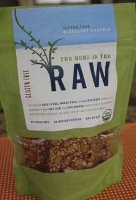 two moms in the raw gluten-free blueberry granola