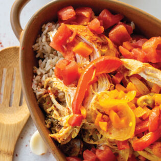 Slow Cooker Chicken Recipe with Turmeric and Vegetables