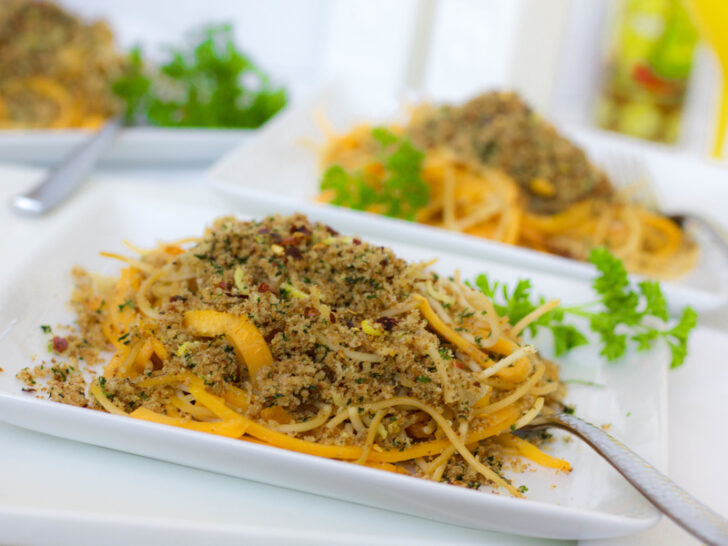 healthy spaghetti with breadcrumbs