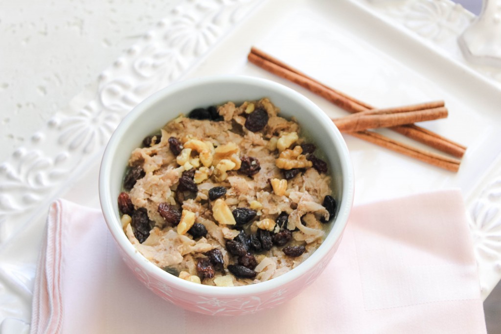 Applesauce Recipe with Cinnamon, Vanilla and Chia Seeds